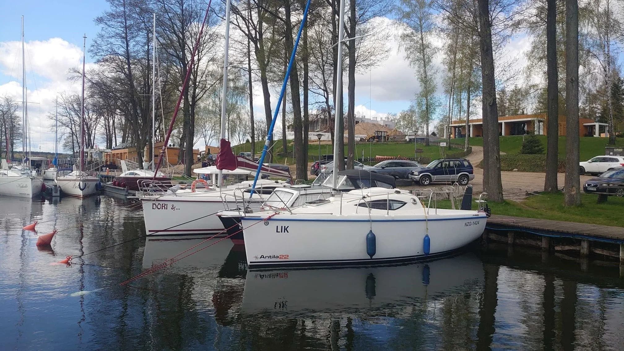 Boat - Explore Rydzewo on a 6.7m 2 Cabin Sailing Yacht Rental
