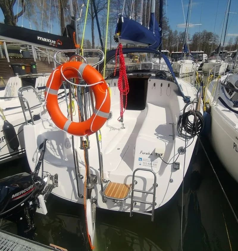 Boat - 8.85m Gizycko Sailing Yacht Hire
