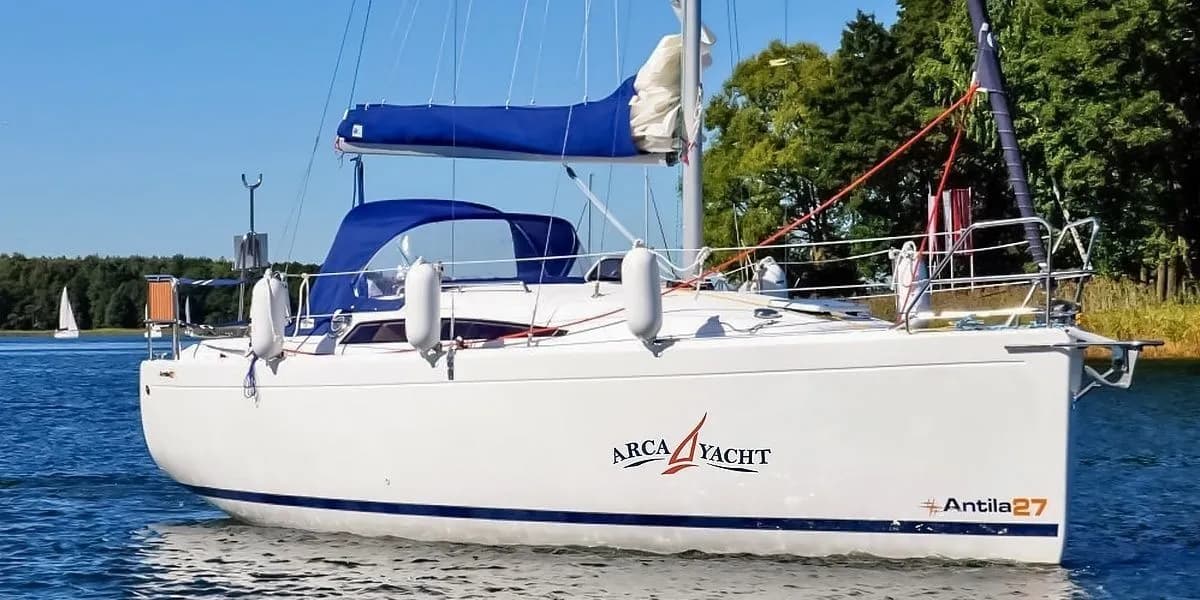 Boat - Explore Gizycko on a 8.85m Rental Sailing Yacht