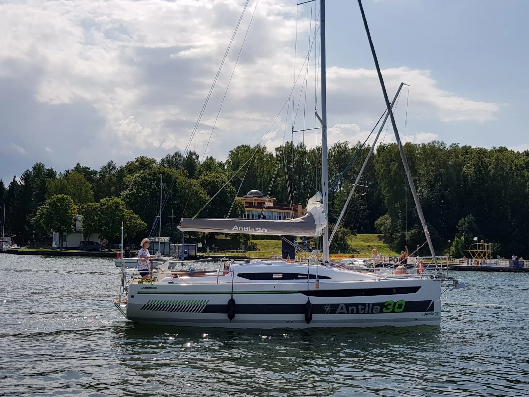 Boat - 9.45m Gizycko Sailing Yacht Antila 30 Hire
