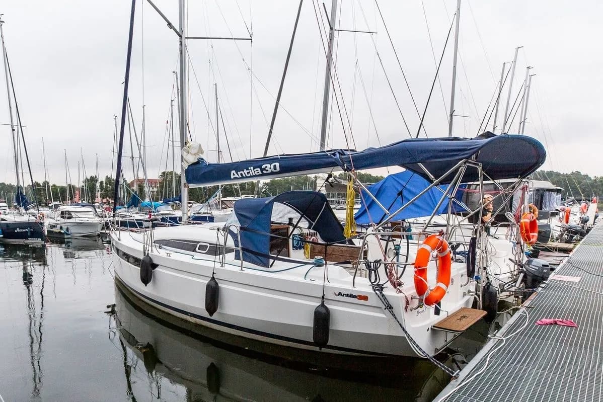 Boat - Explore Gizycko on a 9.45m Rental Sailing Yacht