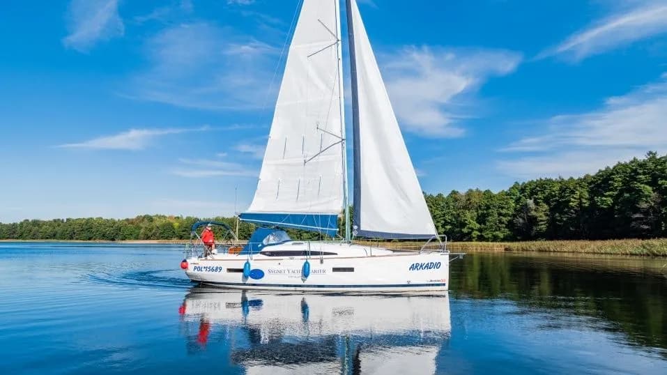 Boat - Rent a 9.99m Antila 33 Sailing Yacht in Gizycko