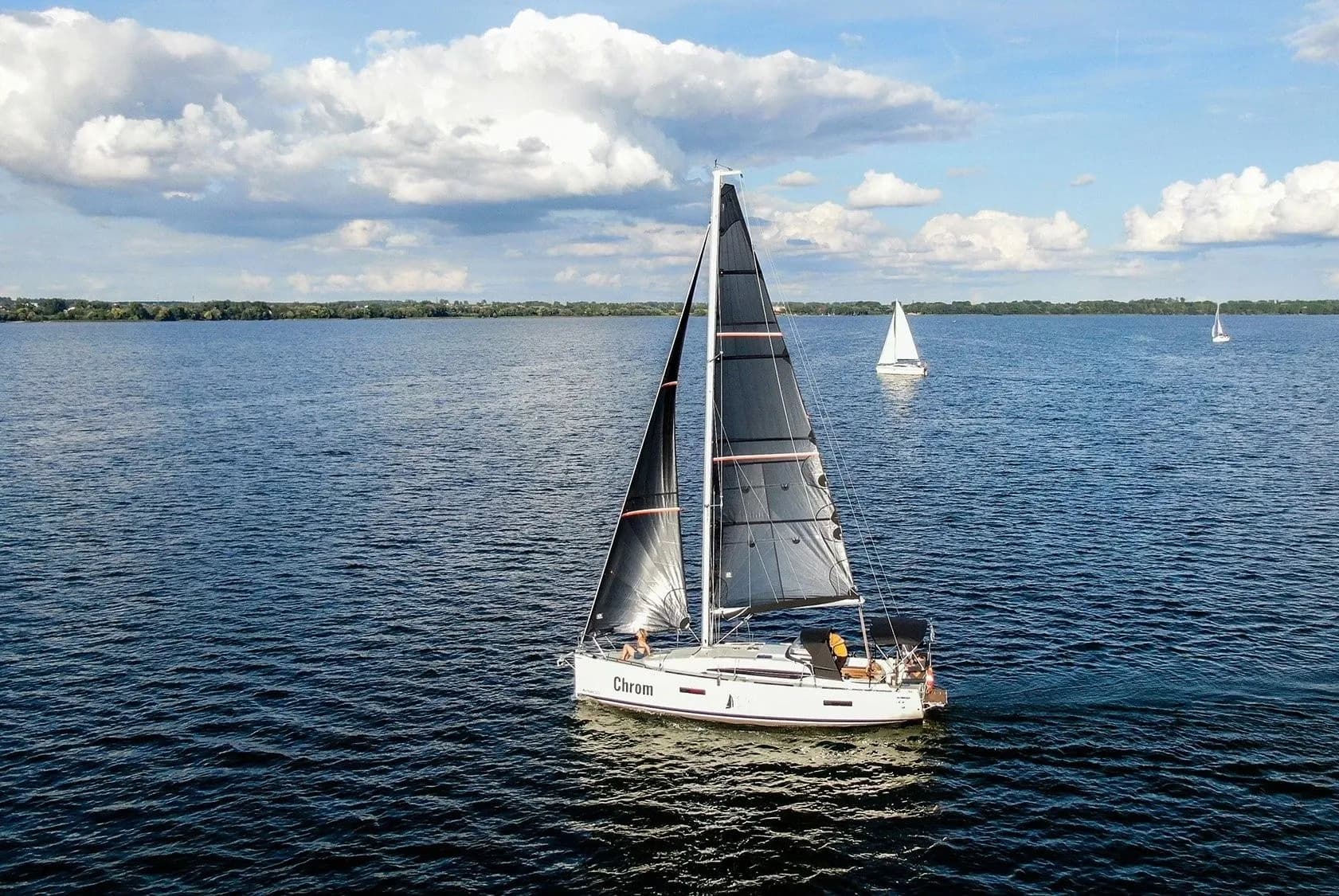 Boat - Rent a 9.99m Sailing Yacht Antila 33 in Węgorzewo