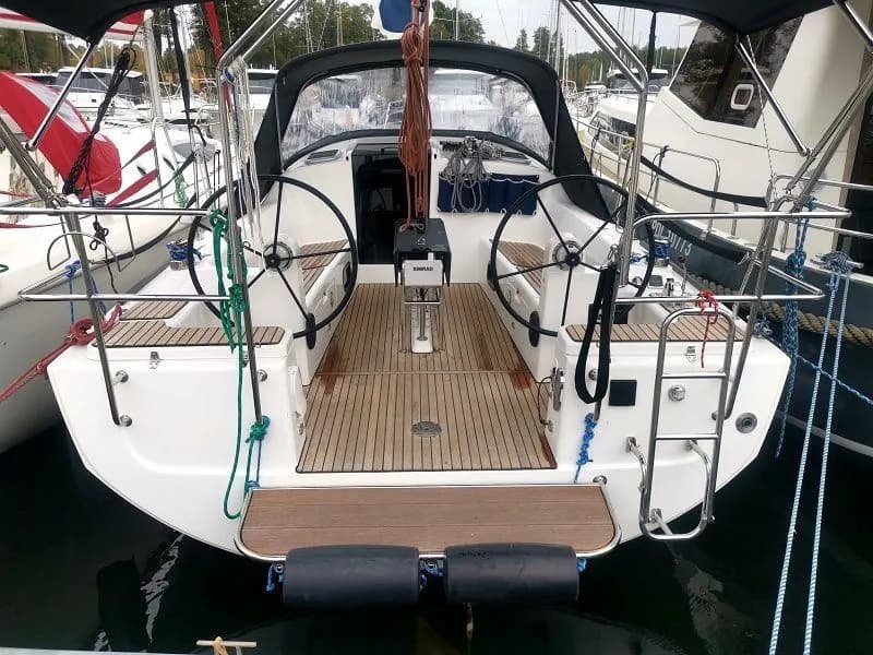 Boat - Charter a 9.99m 3 Cabin Sailing Yacht in Gizycko