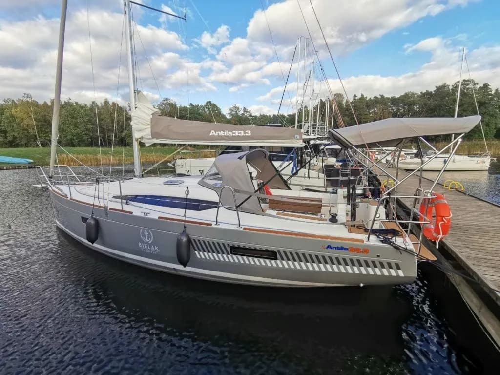 Boat - 10.5m Bogaczewo Antila 33.3 Hire