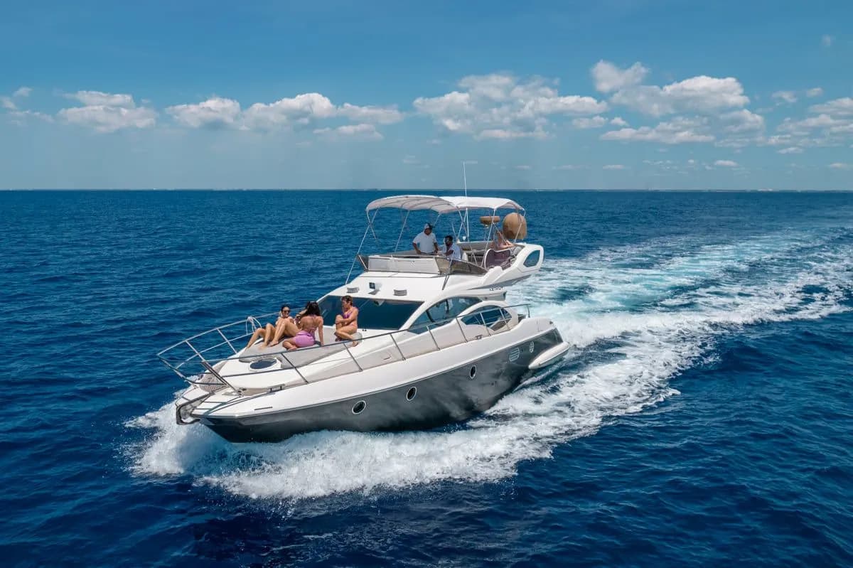 Tekne - Puerto Aventuras Kiralık Azimut 43 12.9m Motoryat