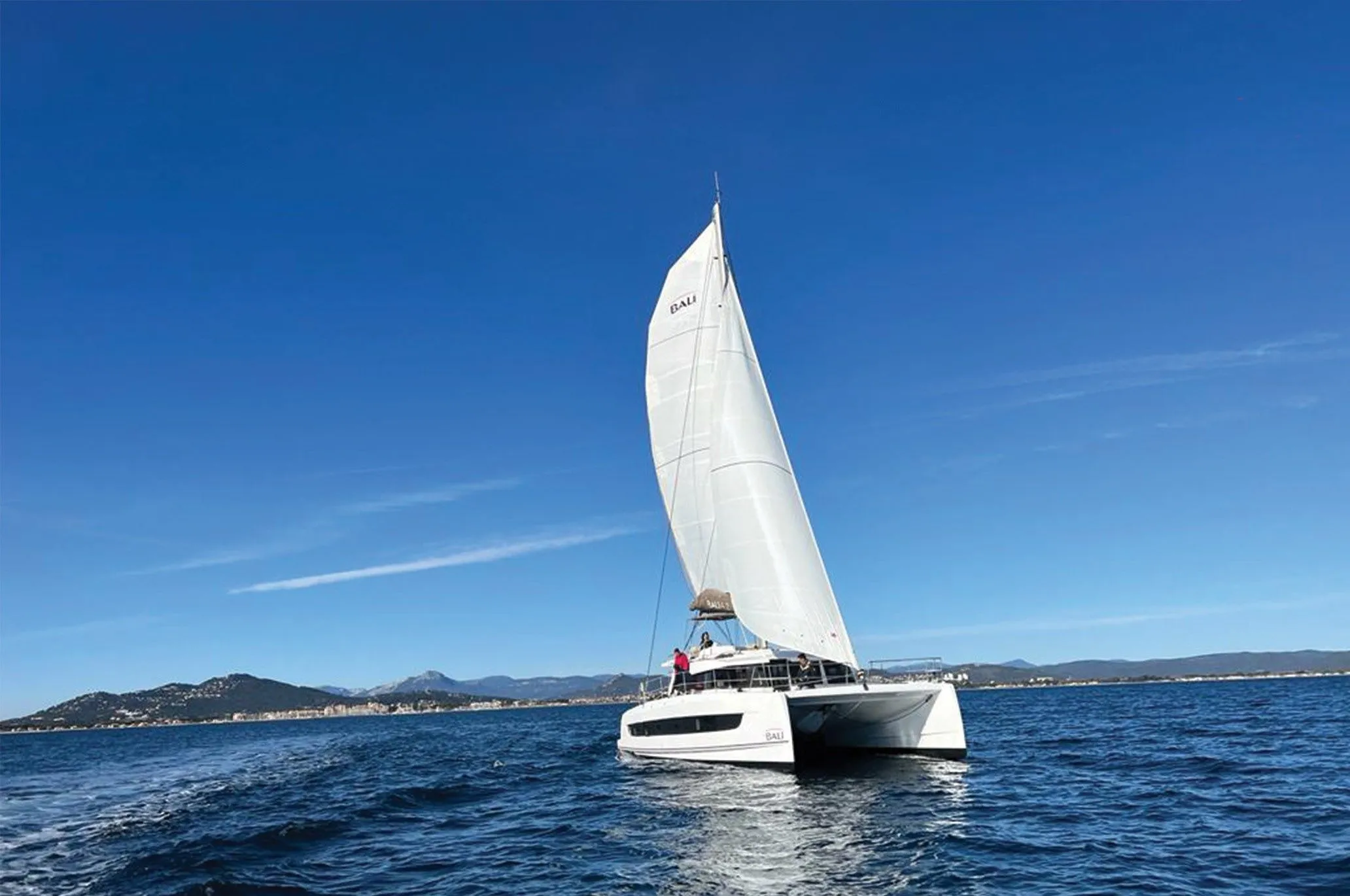Boat - 12.85m Hyeres Bali 4.2 Catamaran Hire