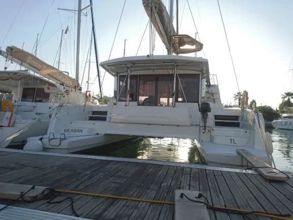 Tekne - Lefkada 13.1m Kiralık 6 Kabinli Katamaran