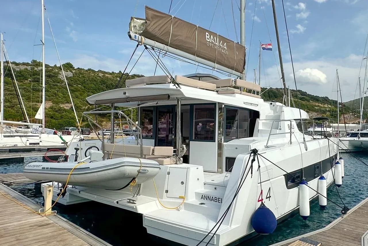 Tekne - Primošten Kiralık 5 Kabinli 13.75m Katamaran