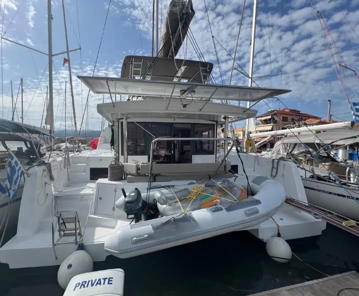 Tekne - Lefkada 13.5m Katamaran Kiralık