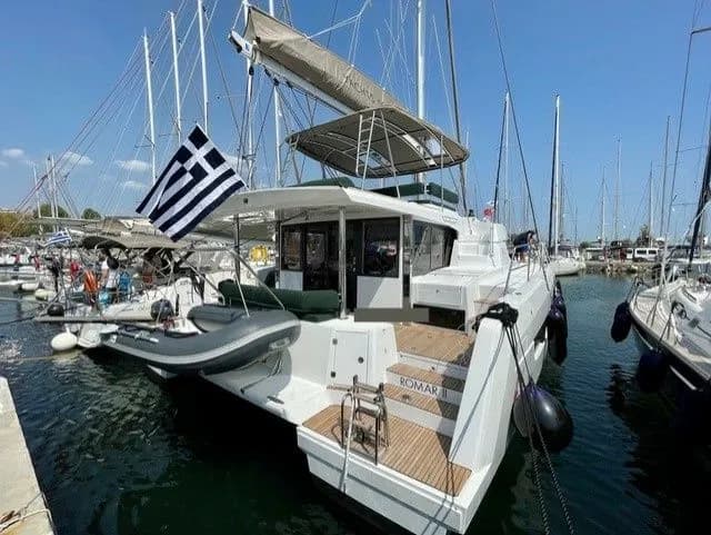 Boot - Rent a 14.32m Bali 4.6 Catamaran in Athens