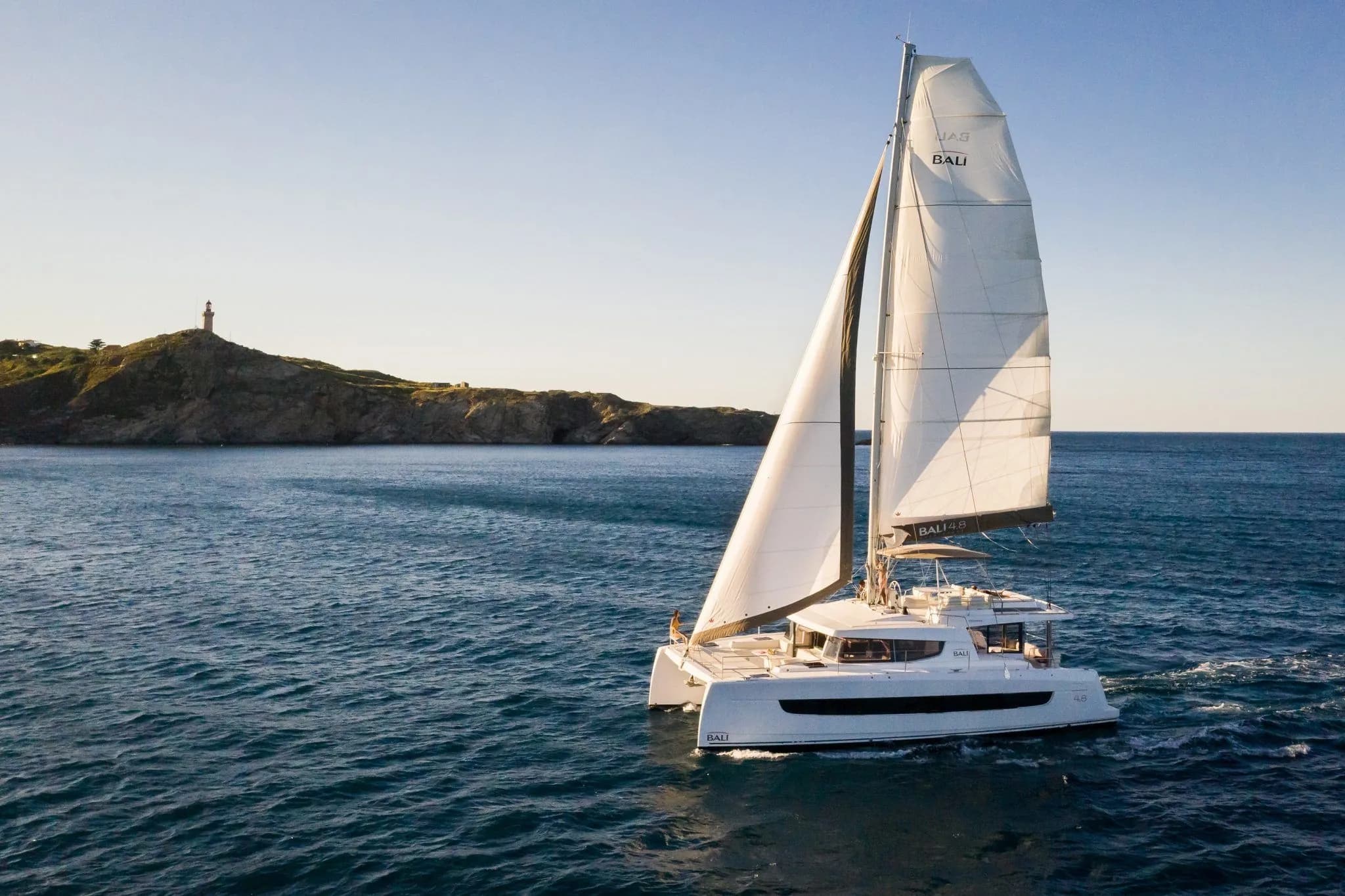 Boat - 14.82m Palm Cay Catamaran Hire