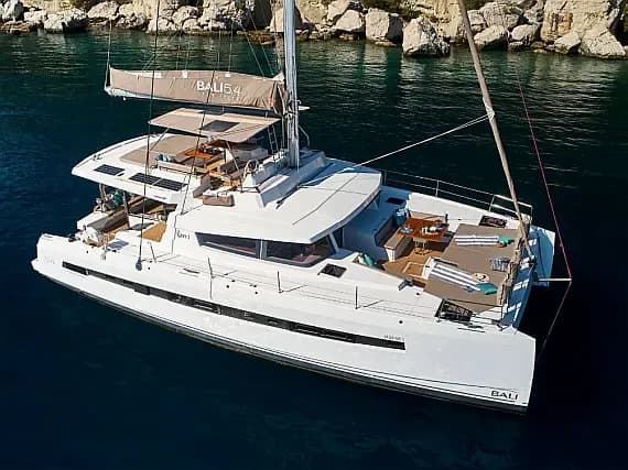 Tekne - Tortola Kiralık 5 Kabinli 16.8m Katamaran