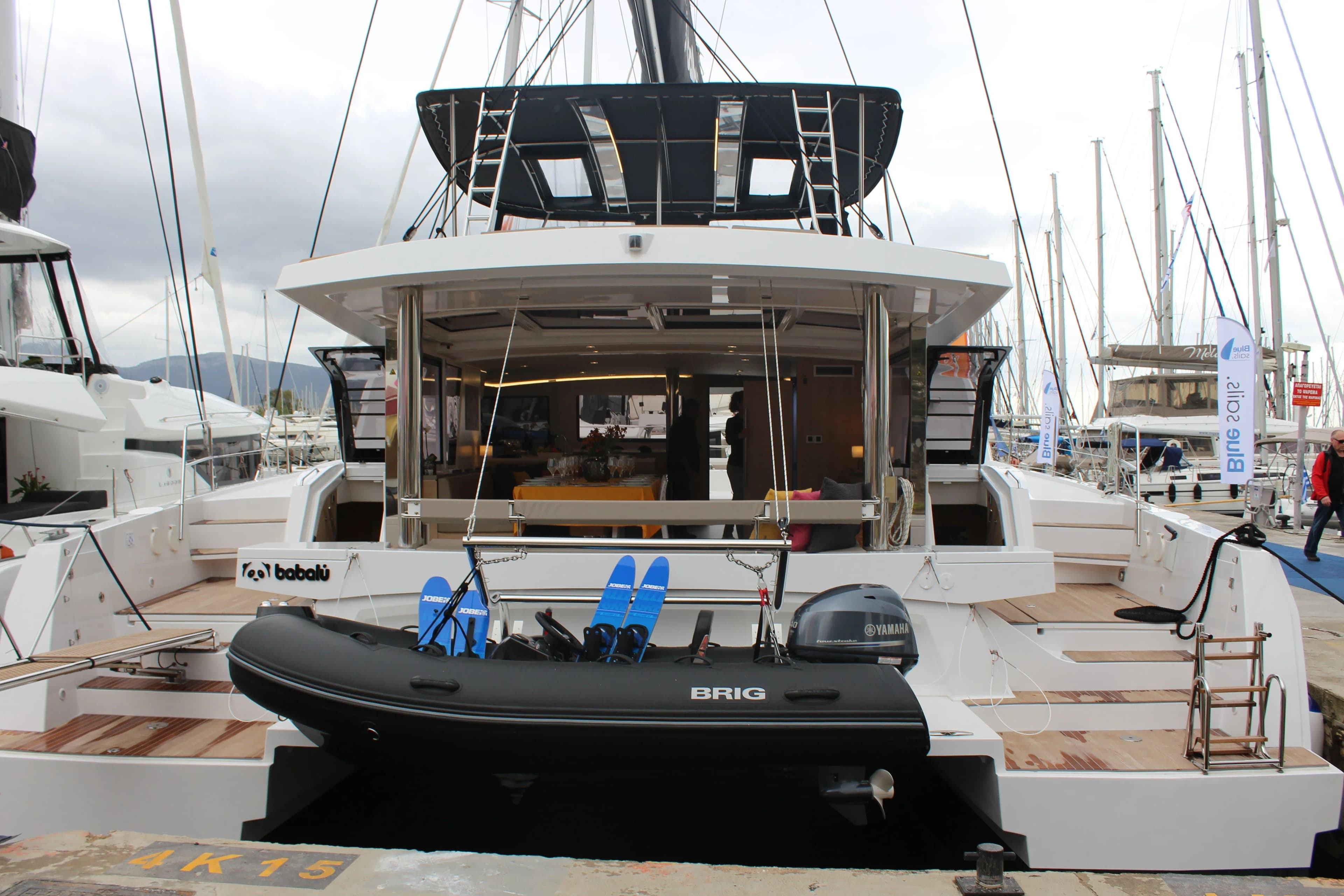 Boat - Charter a 16.8m Bali 5.4 in Athens