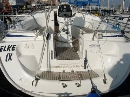 Boat - Explore Kröslin on a 11.8m Rental Sailing Yacht