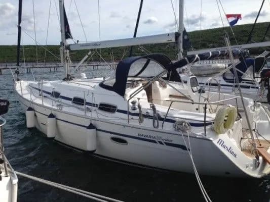 Boat - 12.14m Punat Sailing Yacht Bavaria 39 Cruiser Hire