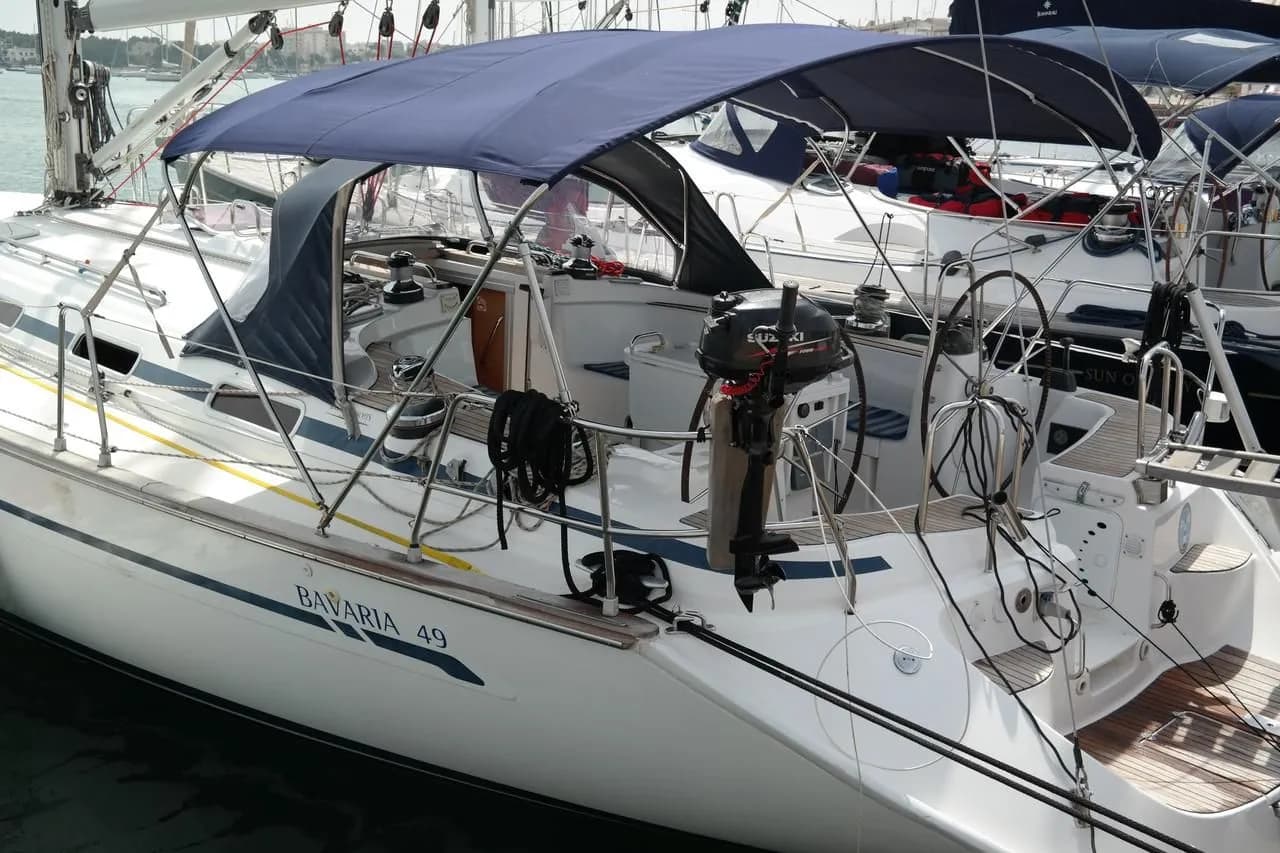 Boot - 15.4m Gouvia Boat Hire