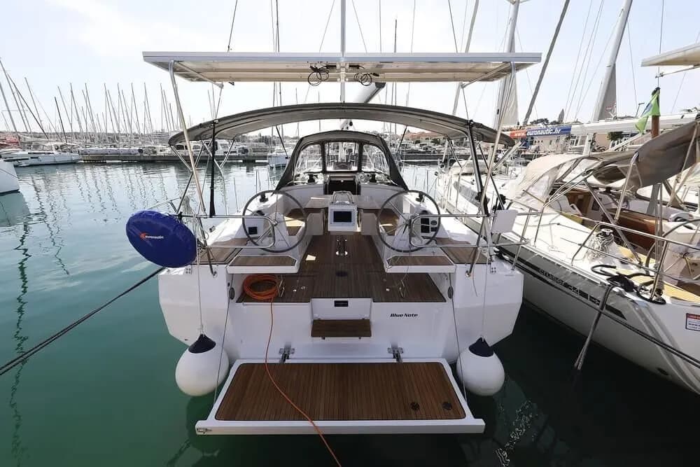 Tekne - Biograd na Moru 11.31m Yelkenli Yat Kiralık