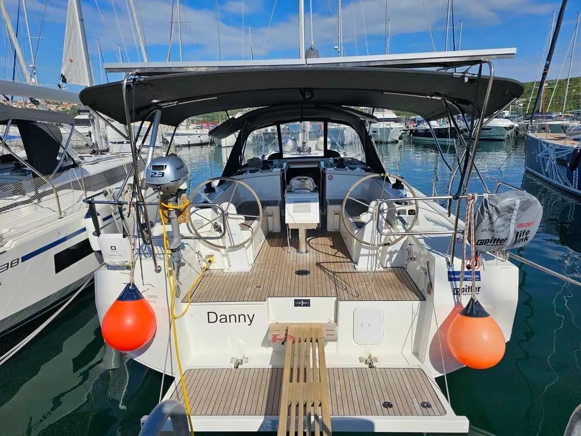Boat - Charter a 11.31m Boat in Punat