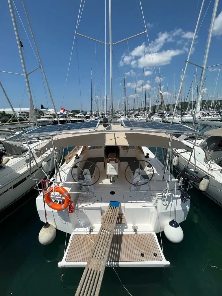 Boat - Rent a 12.99m Sailing Yacht in Sukosan