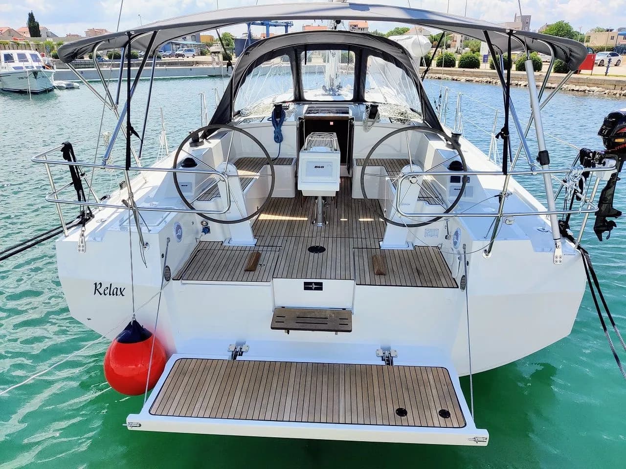 Boat - Charter a 12.38m Boat in Sukosan