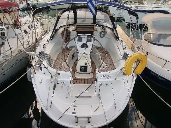Boat - Explore Athens on a 9.9m Rental Sailing Yacht Bavaria Cruiser 32