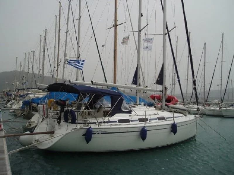Tekne - Lefkada 10.65m Kiralık Bavaria Cruiser 33 Yelkenli Yat