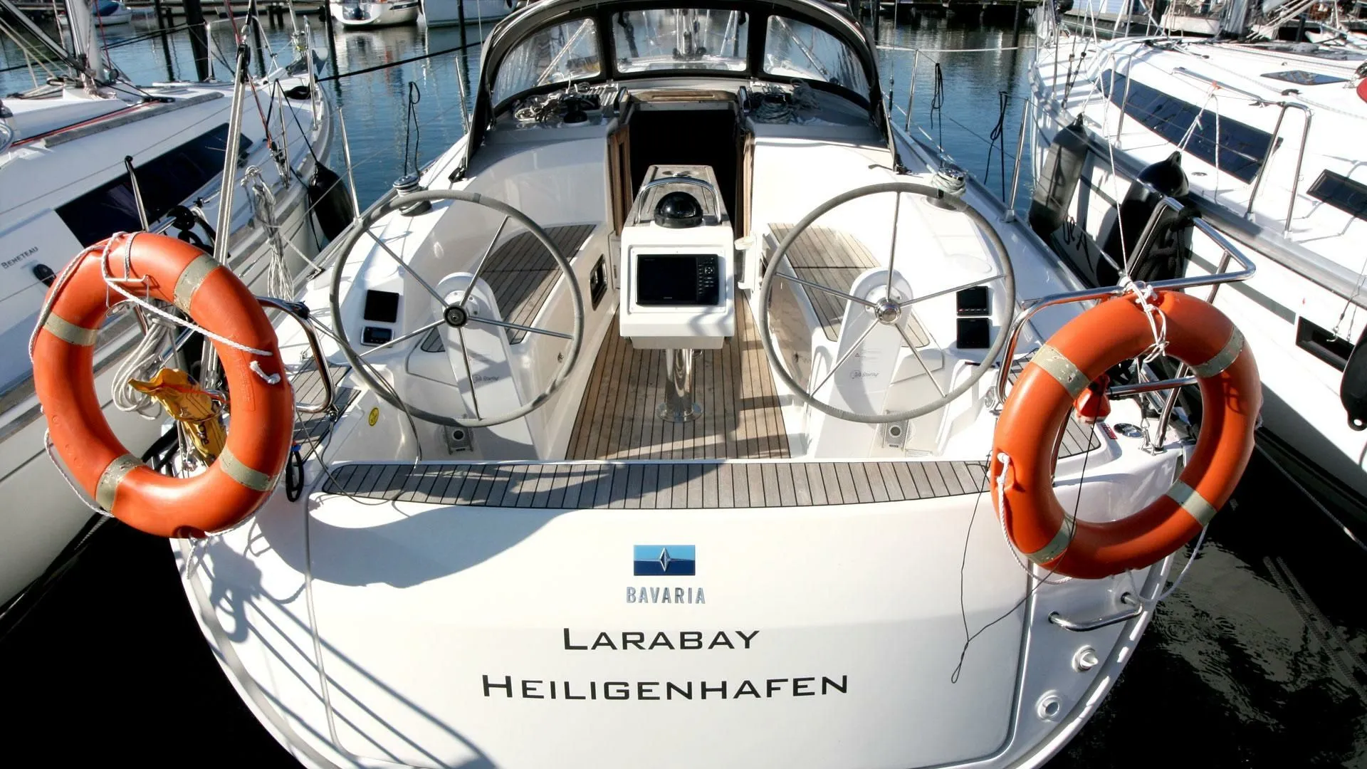 Boat - Charter a 9.99m Sailing Yacht in Heiligenhafen