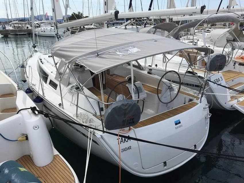 Boat - Explore Sukosan on a 9.99m Bavaria Cruiser 34 Sailing Yacht Rental