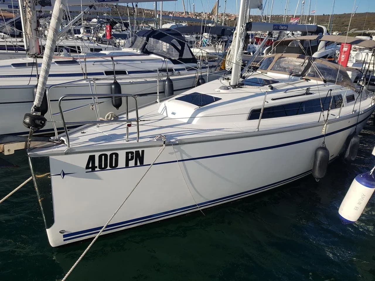 Boat - 9.99m Punat Boat Hire
