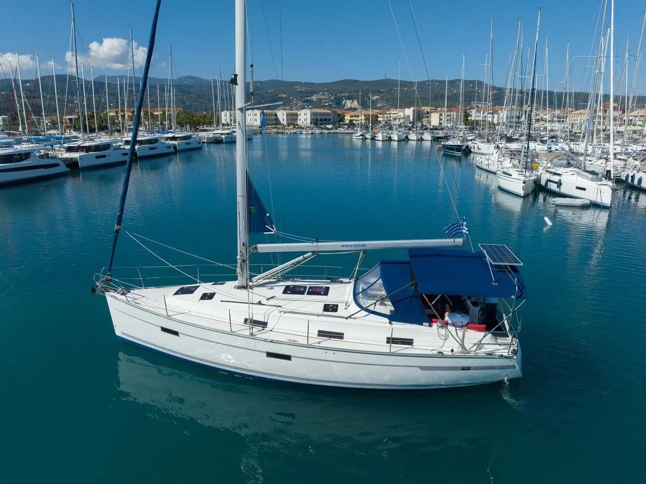 Tekne - Lefkada 11.3m Kiralık Bavaria Cruiser 36