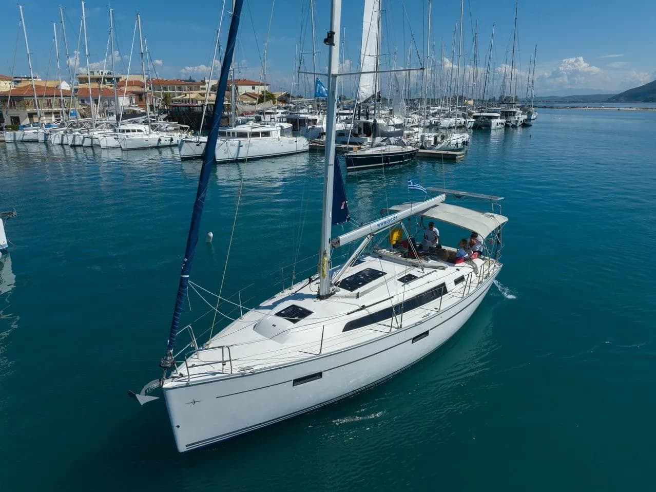 Tekne - Lefkada 11.3m Kiralık Bavaria Cruiser 37 Yelkenli Yat