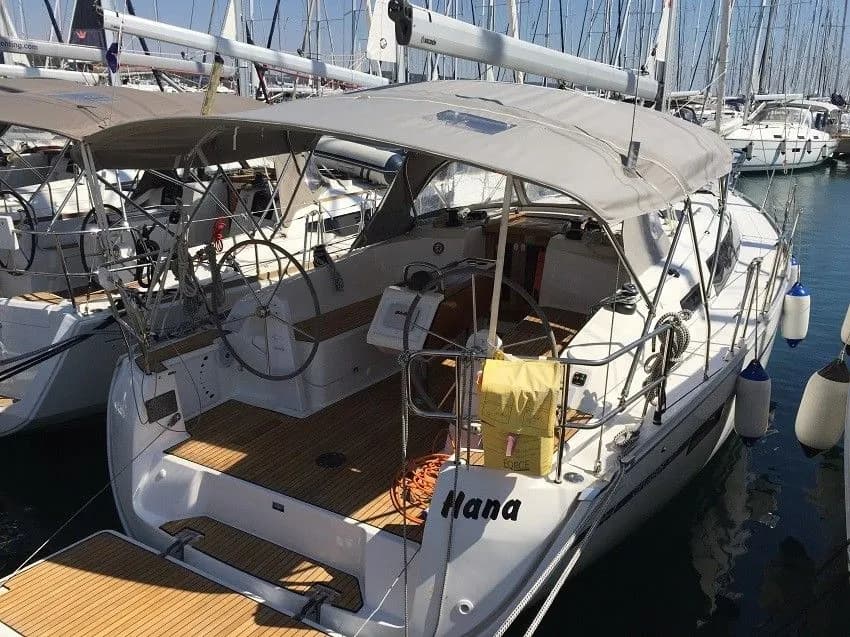 Boat - 11.3m Sukosan Bavaria Cruiser 37 Hire