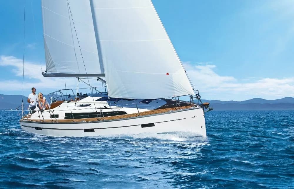 Boat - Rent a 11.3m Sailing Yacht Bavaria Cruiser 37 in Sukosan