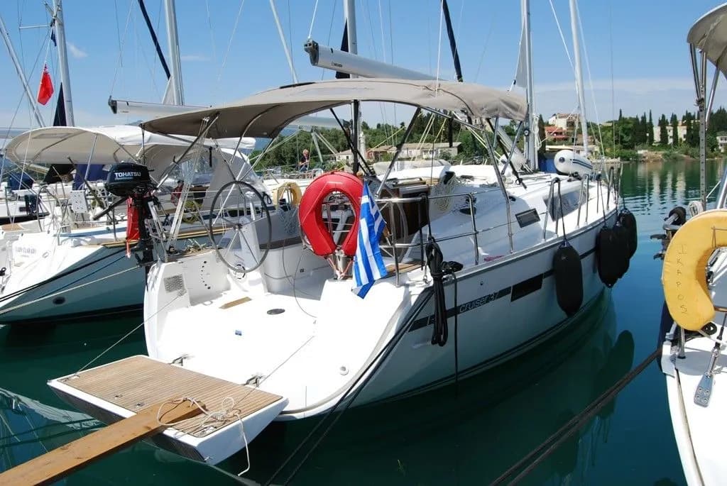 Boat - 11.3m Athens Boat Hire