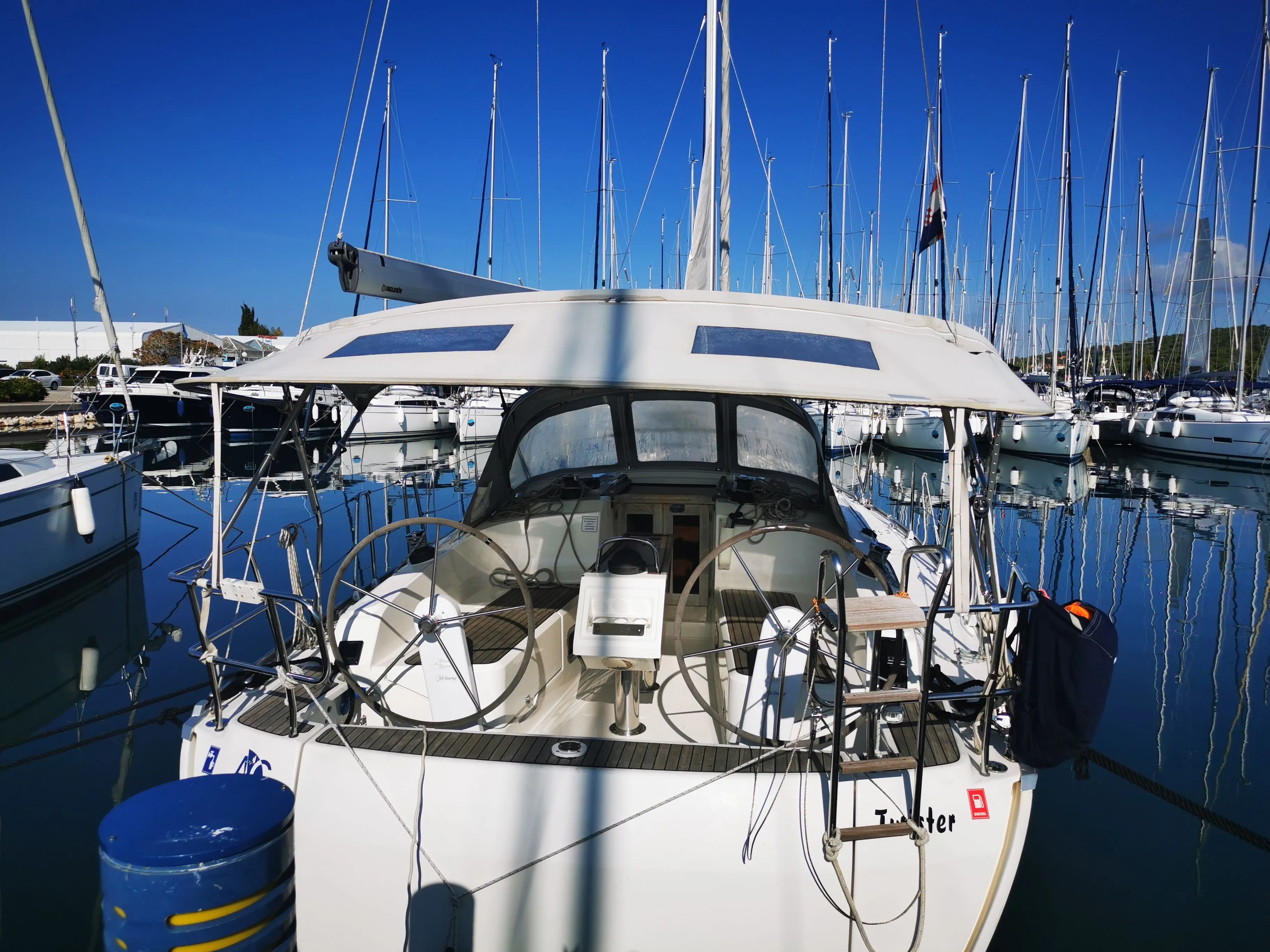 Boat - 11.3m Sukosan Bavaria Cruiser 37 Hire