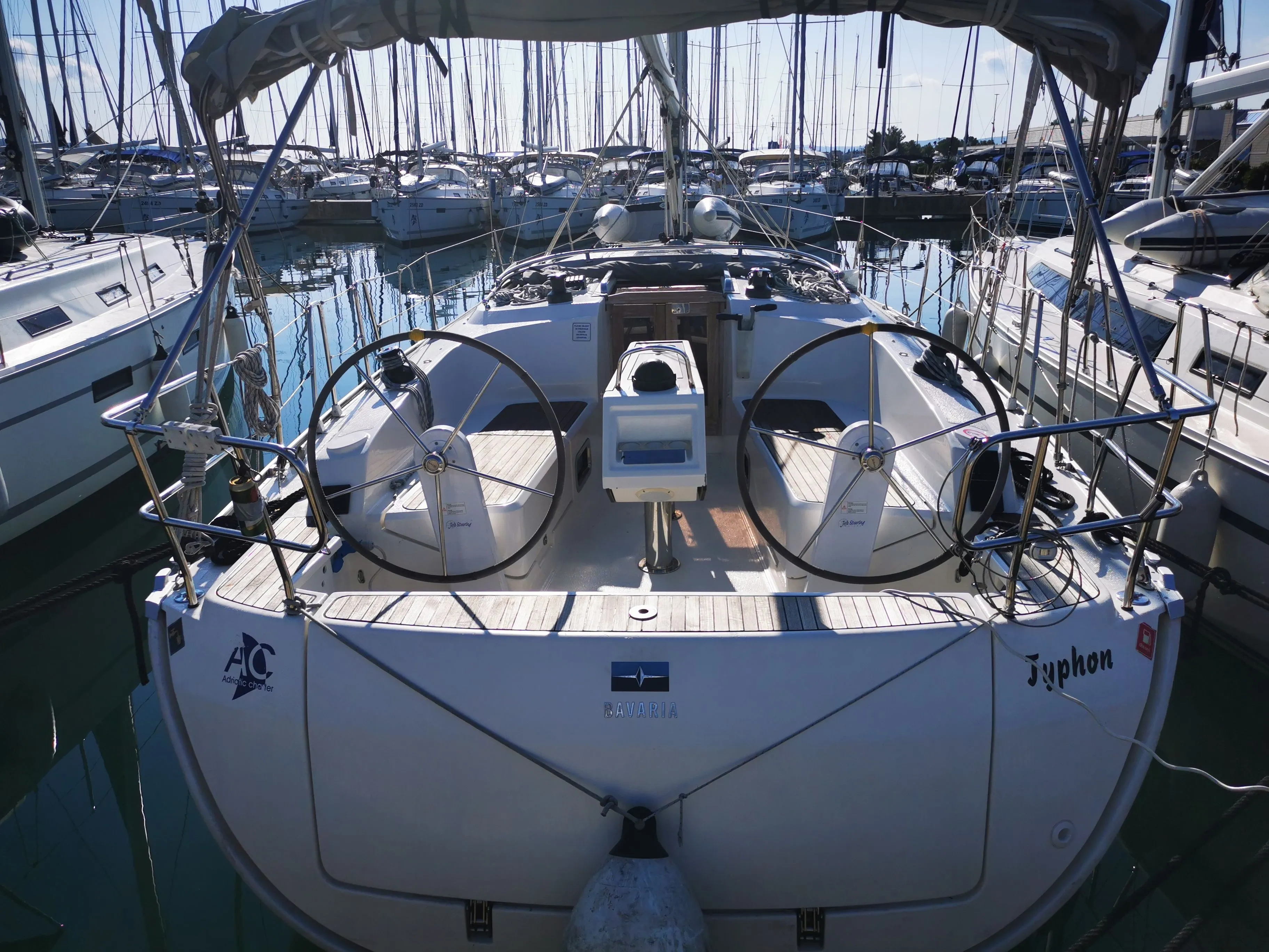 Boat - 11.3m Sukosan Boat Hire