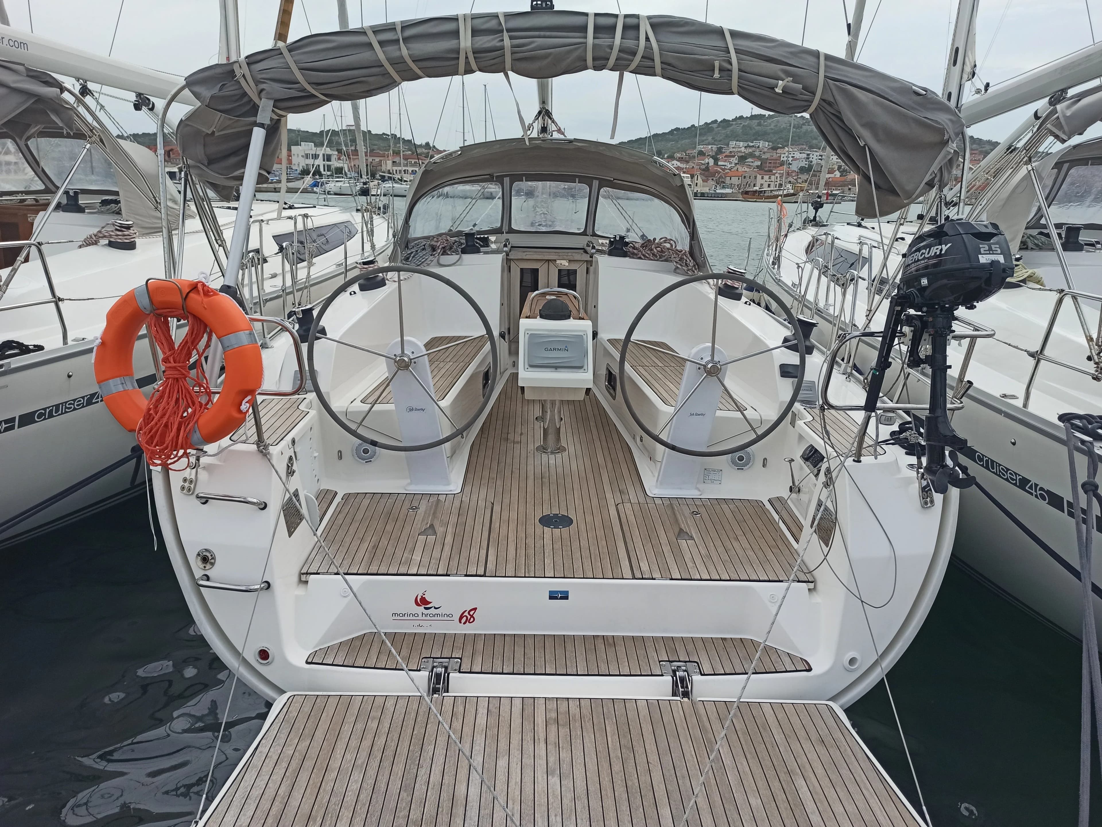 Boat - Explore Murter on a 12.35m Rental Sailing Yacht Bavaria Cruiser 41