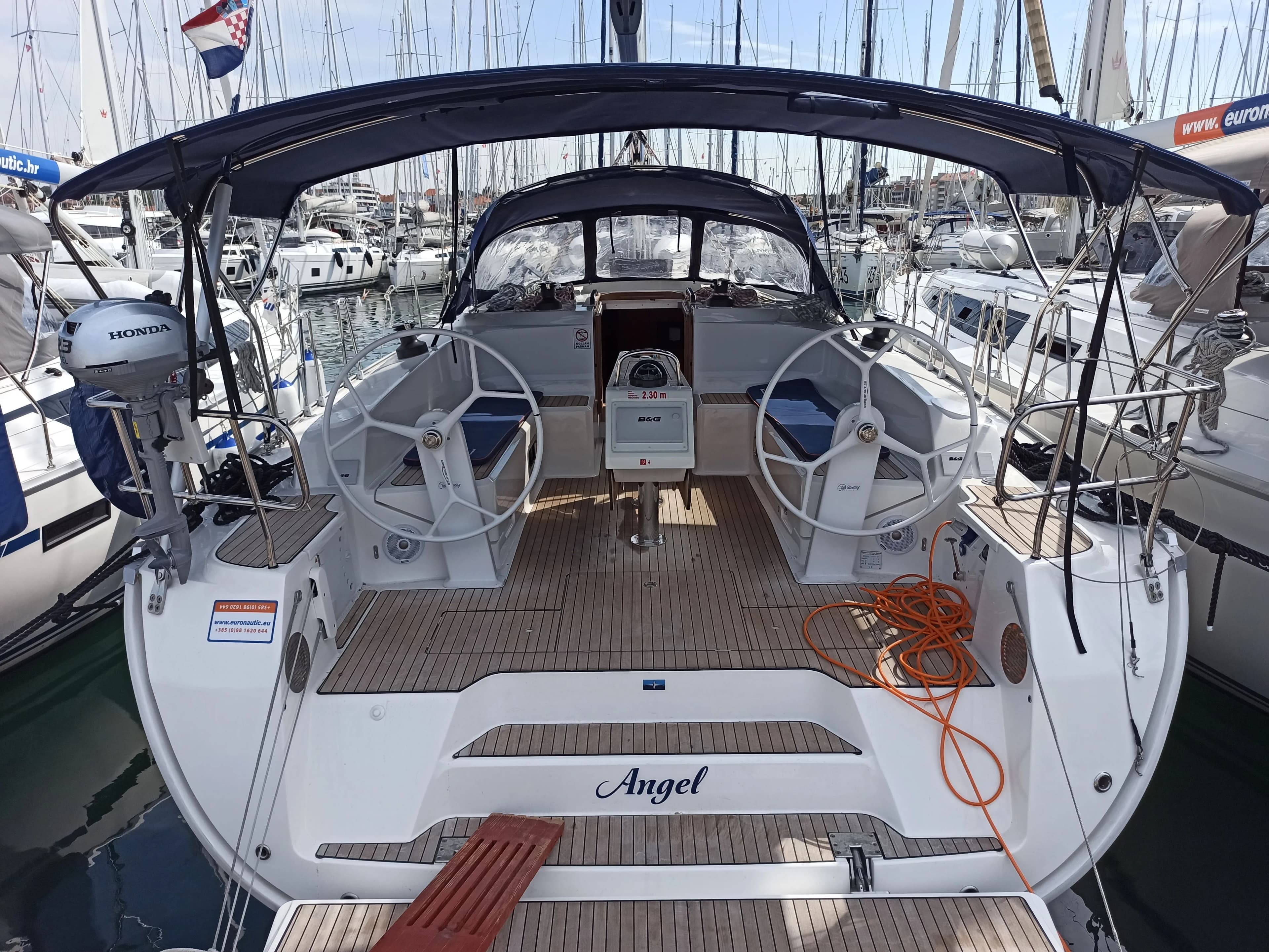 Tekne - Biograd na Moru 14.27m Kiralık Bavaria Cruiser 46 Yelkenli Yat