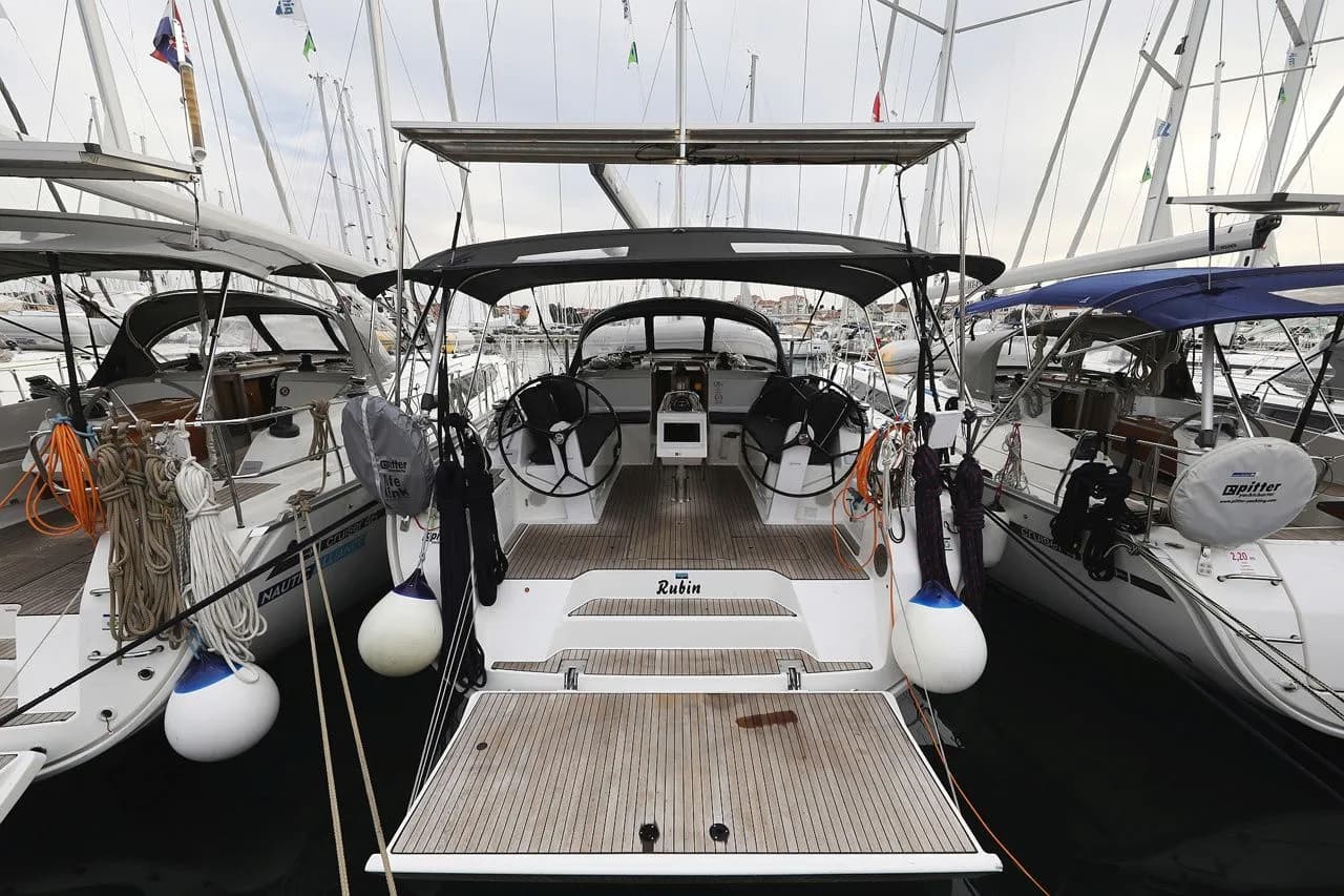 Tekne - Biograd na Moru 14.27m Kiralık Yelkenli Yat Bavaria Cruiser 46