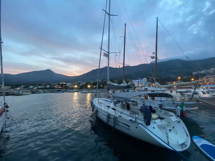 Tekne - Cagliari 15.43m Kiralık Yelkenli Yat Bavaria Cruiser 50