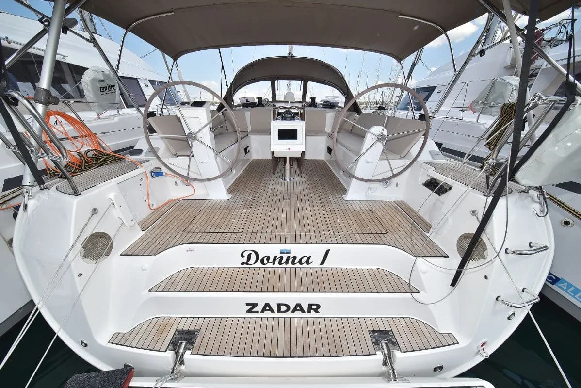 Tekne - Biograd na Moru 15.59m Kiralık Bavaria Cruiser 51
