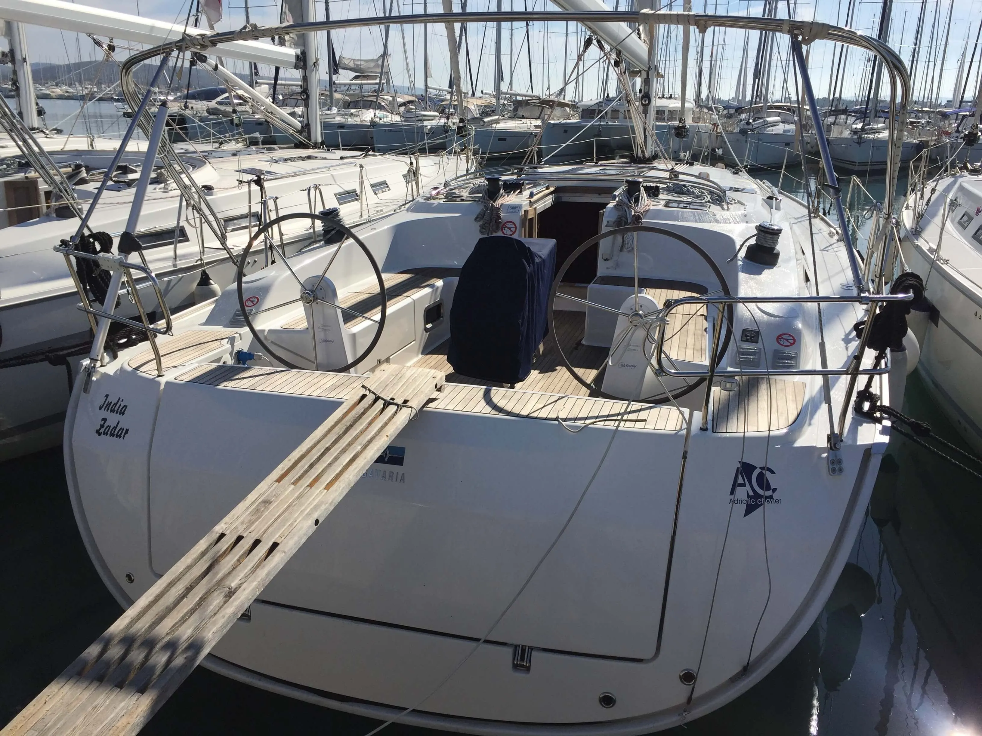 Boat - 15.59m Sukosan Sailing Yacht Bavaria Cruiser 51 Hire