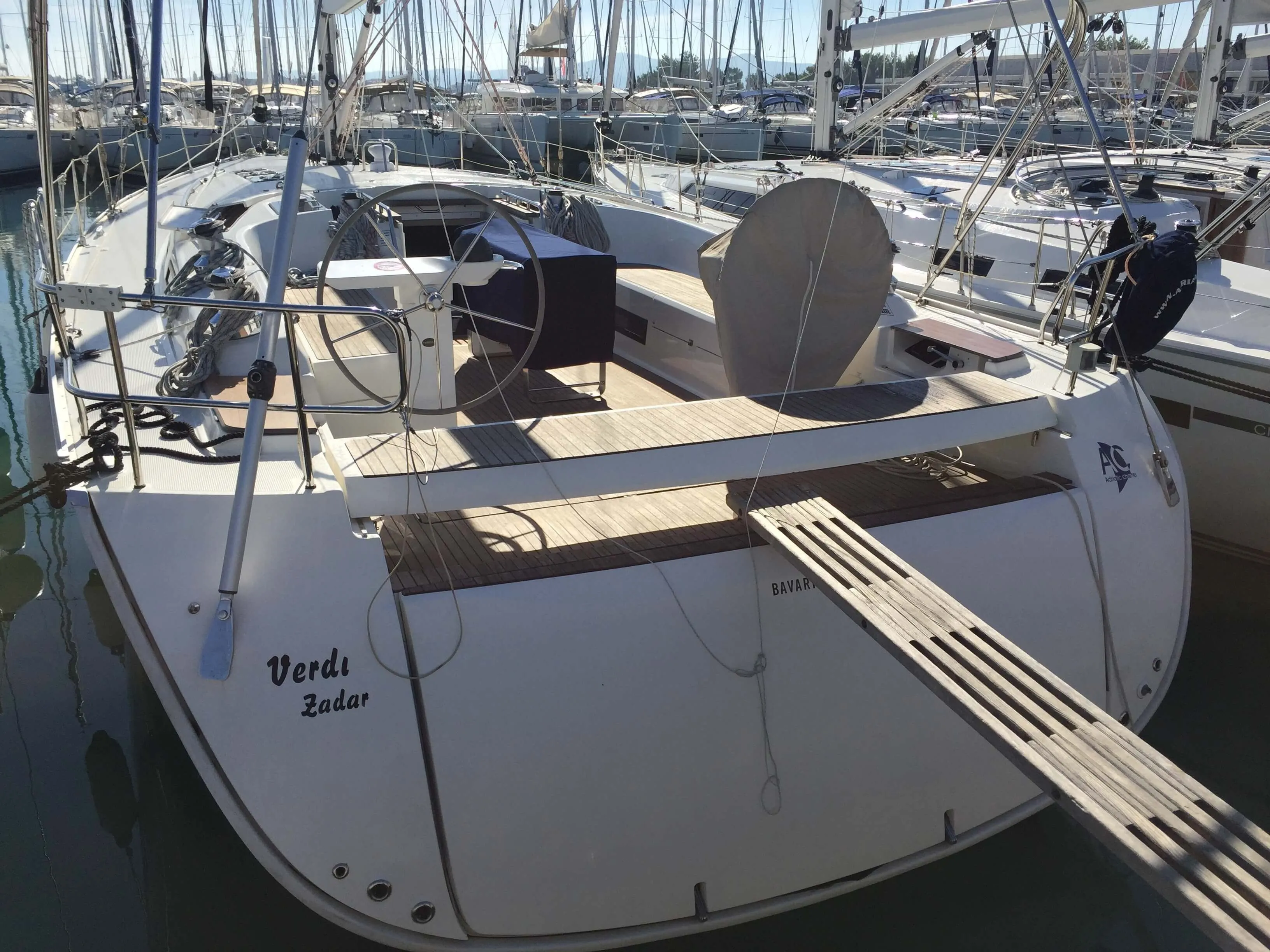 Boat - Charter a 16.75m 5 Cabin Sailing Yacht in Sukosan