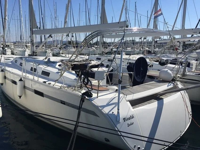 Boat - Explore Sukosan on a 16.75m Rental Sailing Yacht Bavaria Cruiser 55