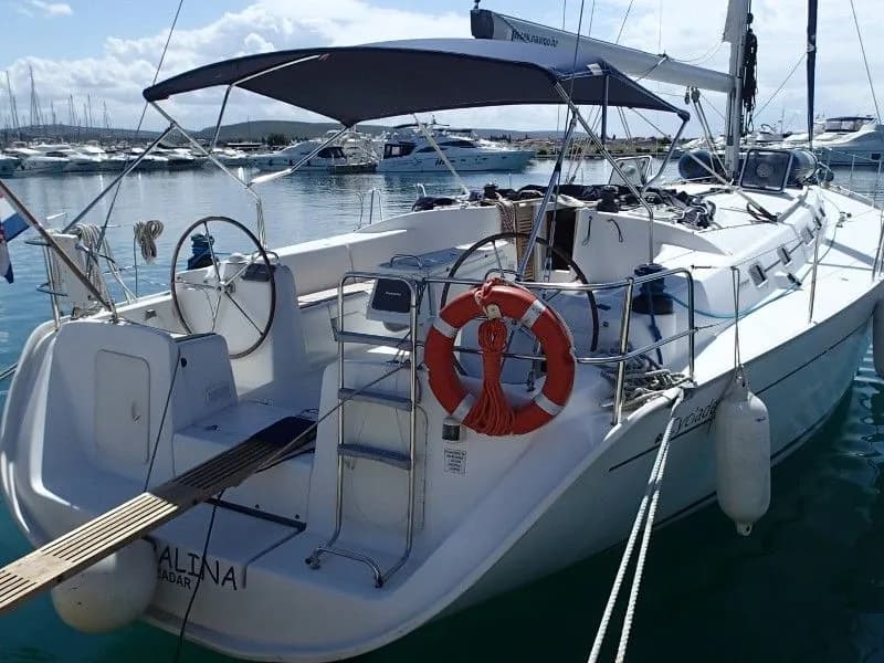 Boat - Charter a 15.62m Beneteau Cyclades 50 in Sukosan