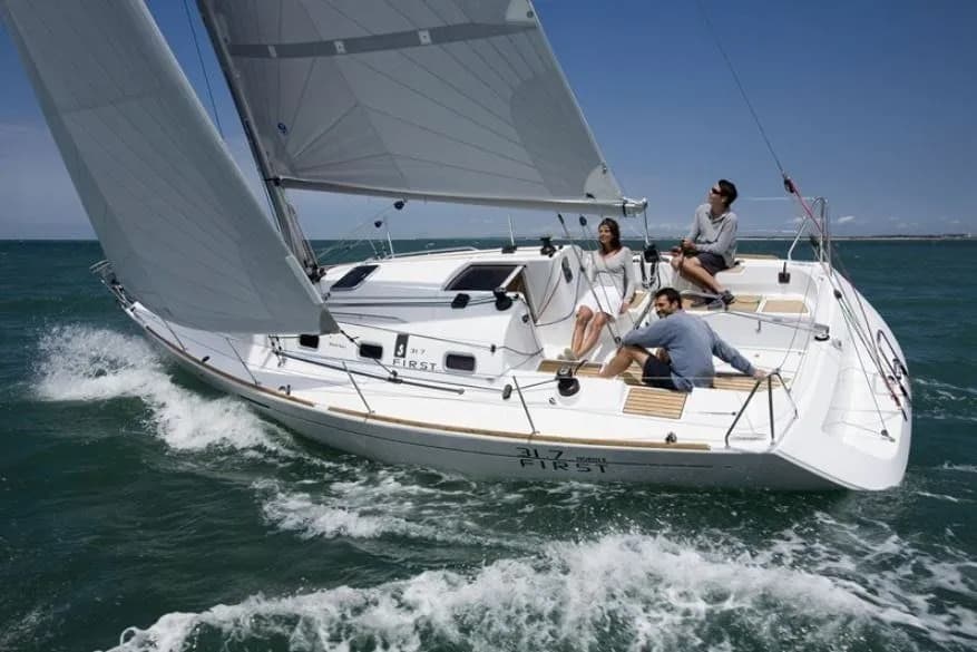 Boat - 9.61m Arzon Boat Hire