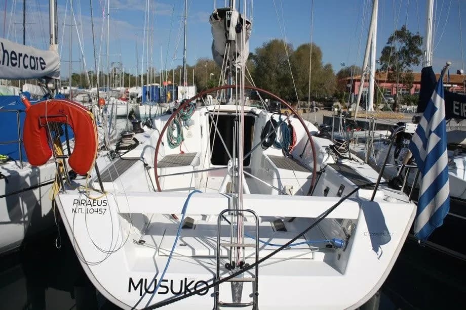 Boat - Charter a 10.85m Beneteau First 35 Sailing Yacht in Athens
