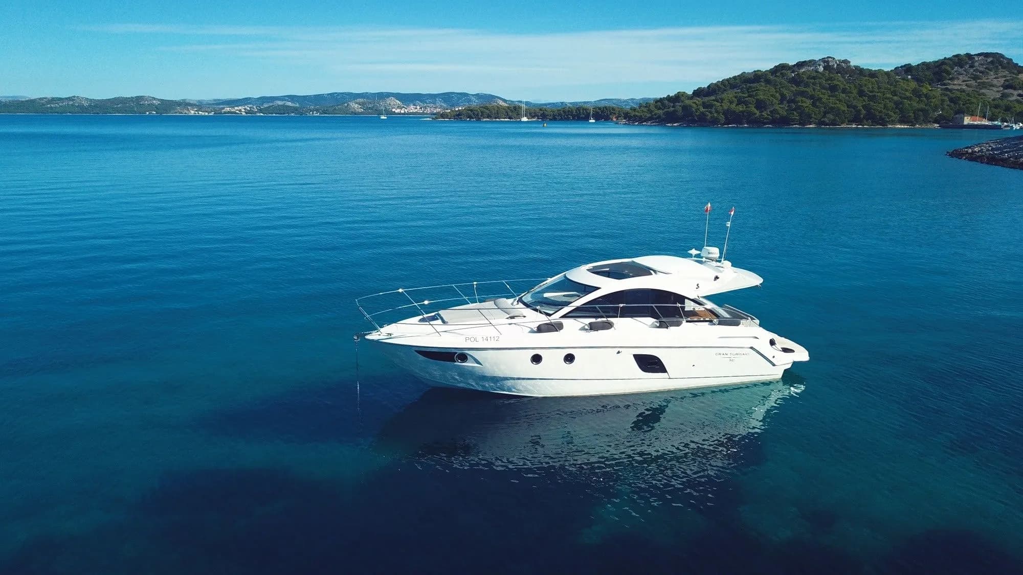 Tekne - Pirovac 12.1m Kiralık Motoryat Beneteau Gran Turismo 38