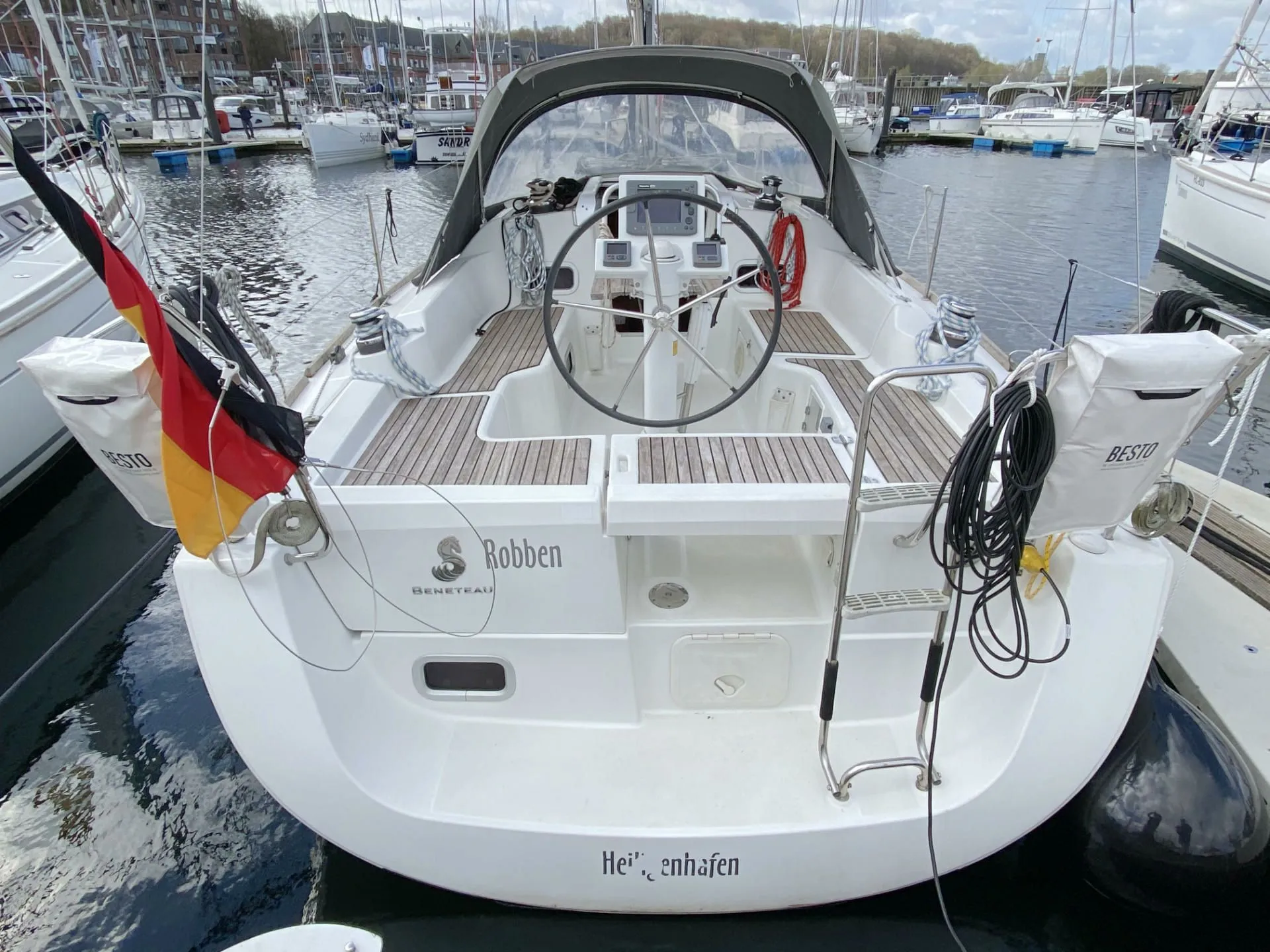 Boat - Explore Flensburg on a 9.66m Rental Beneteau Oceanis 31